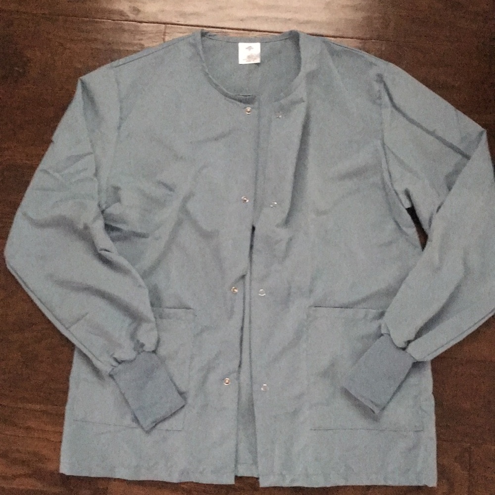 Scrub jacket. Color is a blue/green